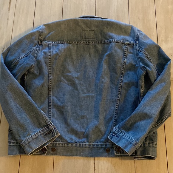 Vintage Gap Oversized Jean Jacket - Picture 5 of 5